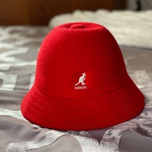 Kangol Wool Casual bucket hat. Red